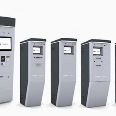 Sistemas de Parking 10 Linea de terminales de control de acceso vehicular CAME PKE Parkare en gris, con quioscos automáticos de emisión de tickets y pago, integrables a sistemas de barreras automáticas y control de parqueo inteligente.